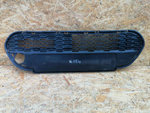Load image into Gallery viewer, PEUGEOT 107 LIFT 12- ATRAPA KRATKA GRILL ZDERZAKA PRZÓD 53111-0H050