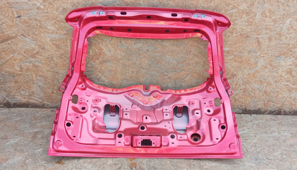 RENAULT CLIO IV 4 ESTATE 12- REAR TAILGATE