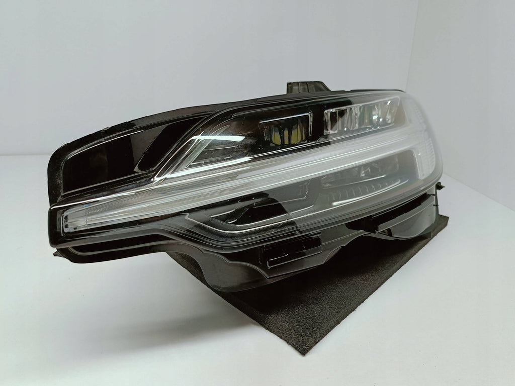 Volvo V60 II S60 III 18- SCHEINWERFER LINKS VORNE FULL LED EU 32314165