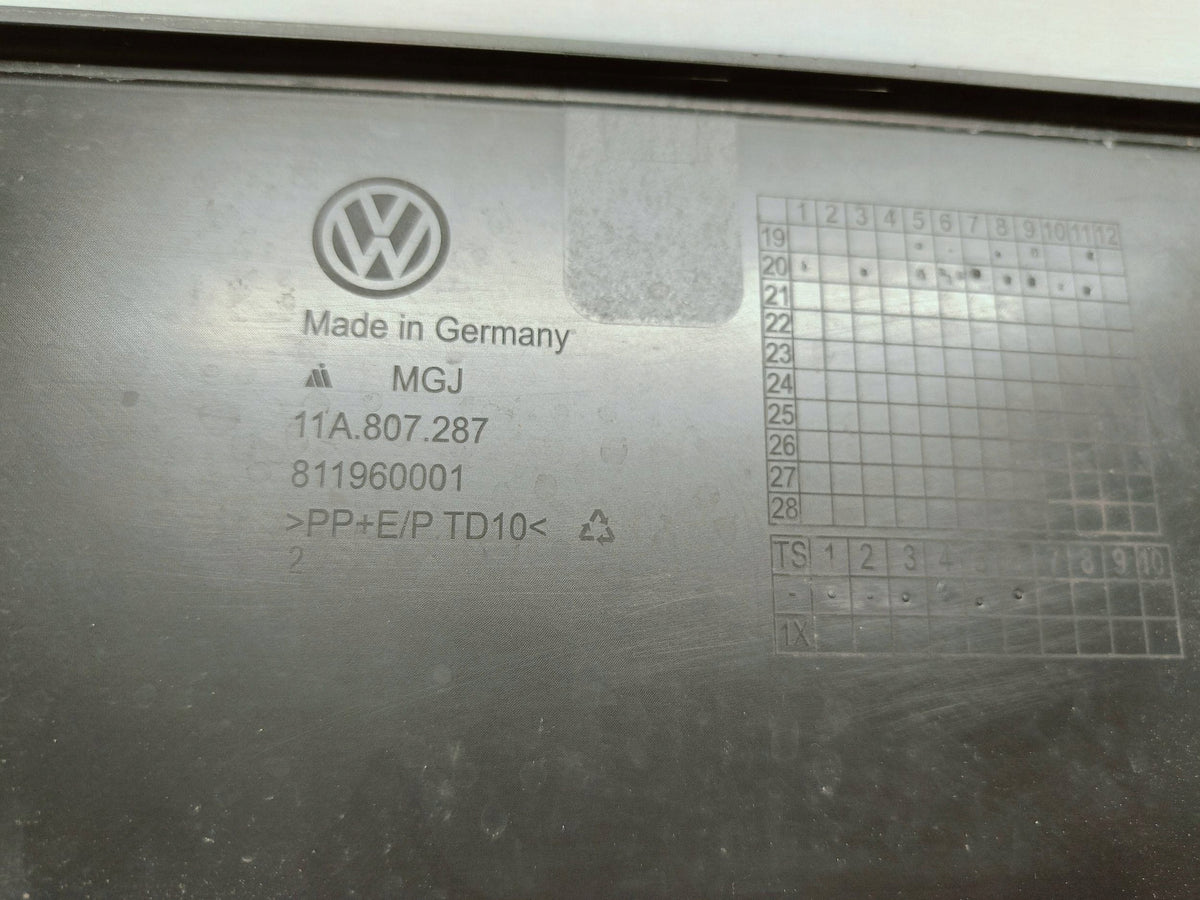 Volkswagen ID.4 Id 4 20- Frame Mounting Bracket Tablicy Rejestracyjnej 11A807287 — photo 10 of 10