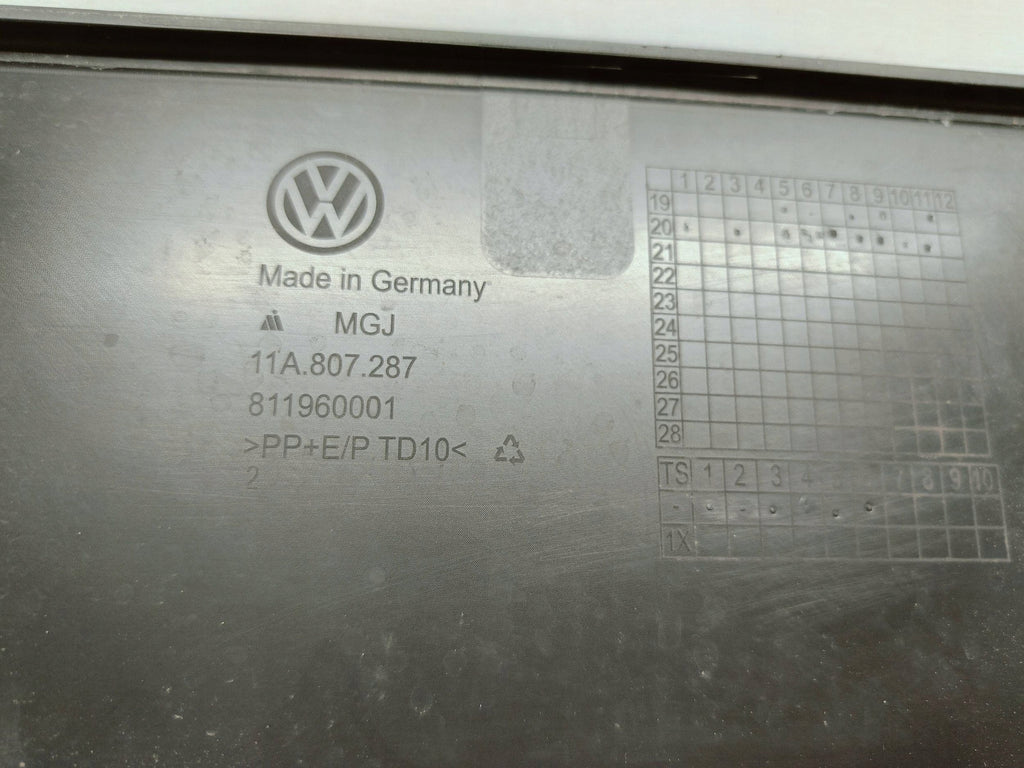 Volkswagen ID.4 ID 4 20- NUMMERNSCHILDHALTERUNG RAHMEN 11A807287