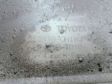 Załaduj zdjęcie do przeglądarki galerii, Toyota Aygo X 22- ZDERZAK PRZÓD PRZEDNI BEZ PDC 52119-0H190