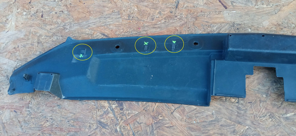 SEAT LEON III 12- OSŁONA NAKŁADKA GÓRNA PASA PRZEDNIEGO 5F0853655