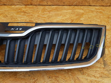 Laden Sie das Bild in den Galerie-Viewer, SKODA RAPID 12- KÜHLERGRILL GITTER STOSSSTANGE VORNE 5JA853668