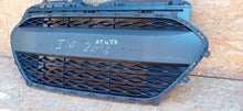 Załaduj zdjęcie do przeglądarki galerii, HYUNDAI I10 II 2 13- ATRAPA KRATKA GRILL 86569-B9000