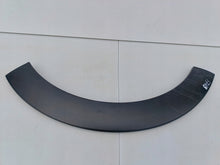 Laden Sie das Bild in den Galerie-Viewer, CITROEN C3 III 16- RADLAUFVERKLEIDUNG HINTEN LINKS 9812088880