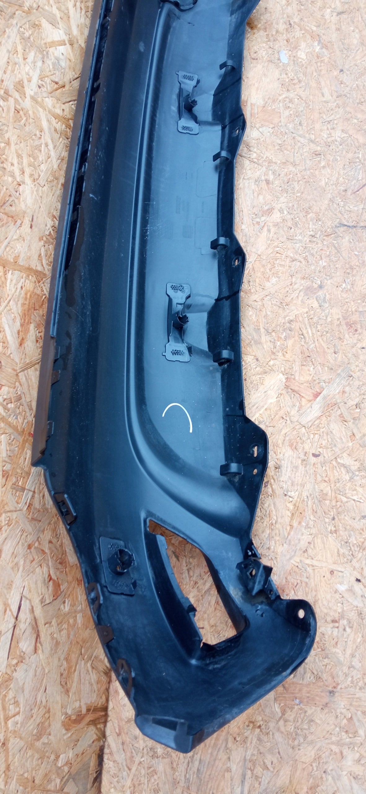Renault Captur I 1 Spoiler PDC Zderzak Tył Tylny — zdjęcie 10 z 12