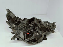 Laden Sie das Bild in den Galerie-Viewer, Renault Megane IV 16- LAMPA LEWA PRZÓD PRZEDNIA ZWYKŁA H7+LED 260602792R