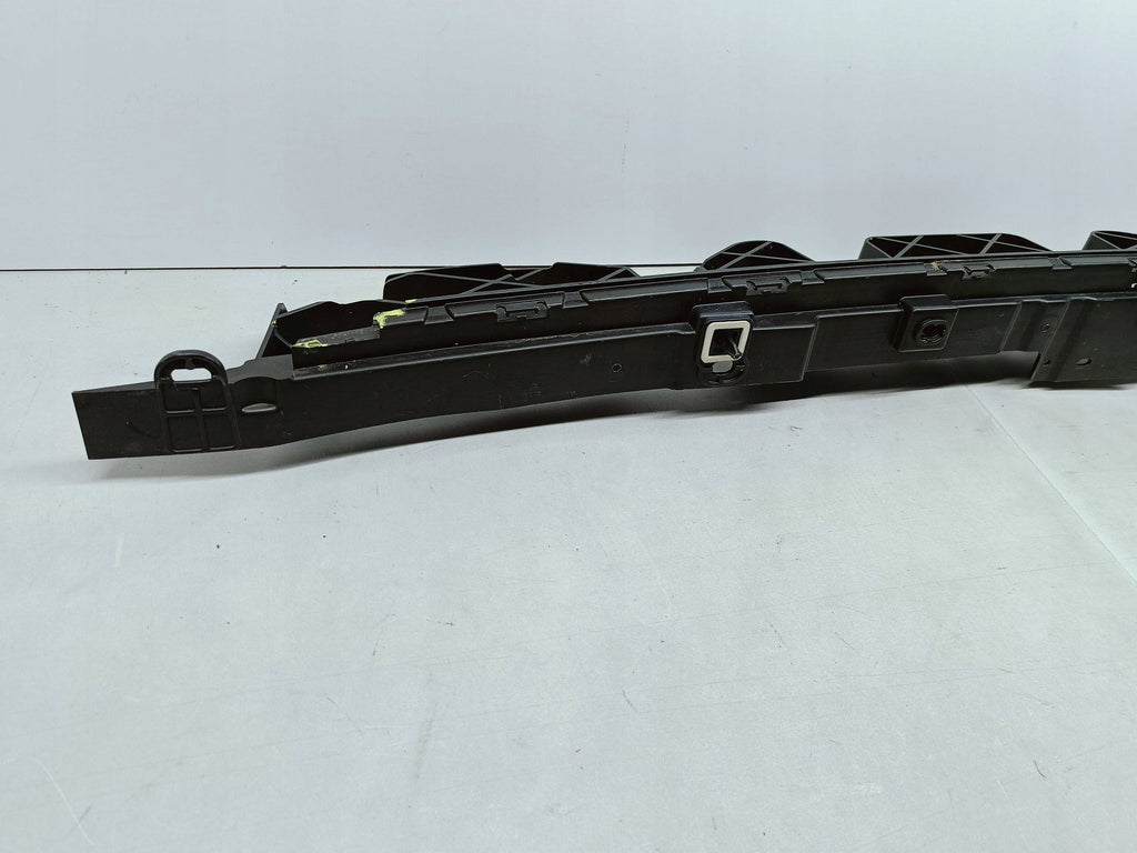 Peugeot 2008 II 19- HALTER HALTERUNG STOßSTANGE HINTEN 9825842380