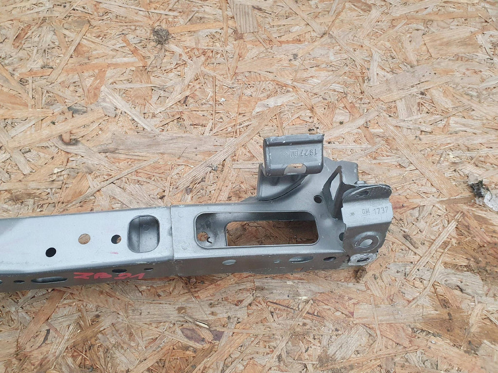 Opel Astra K V 15- PAS PRZEDNI WZMOCNIENIE GÓRNE BELKA POPRZECZKA 39052086