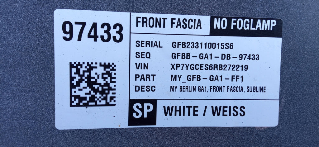 TESLA MODEL Y ZDERZAK PRZÓD PRZEDNI 1540100-06C