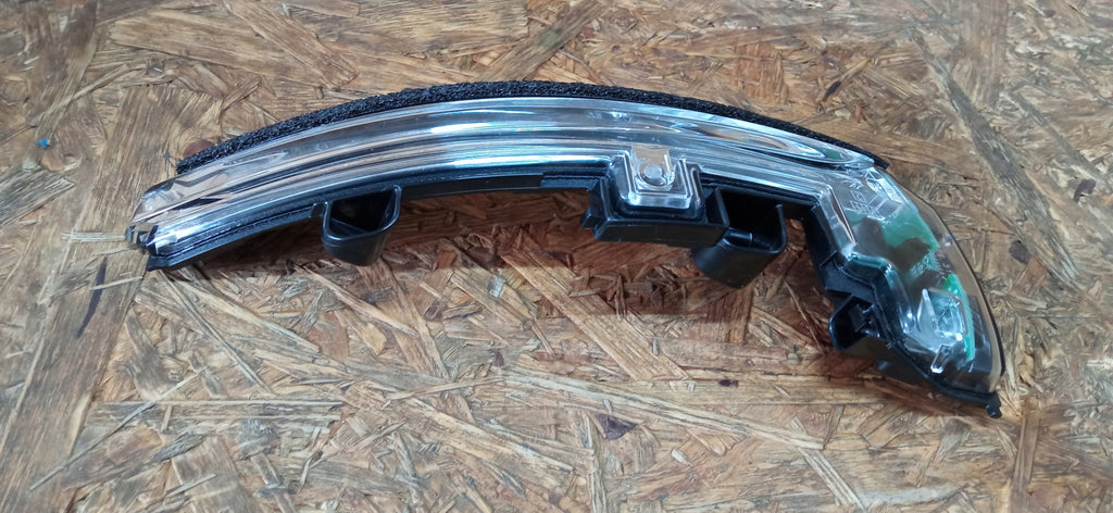 RANGE ROVER EVOQUE 12- BLINKER SPIEGEL LINKS NEU LR027946