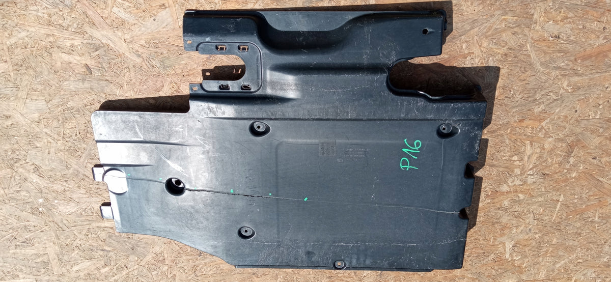 Passat B8 Superb III 15- Plate Protective Left Cover Podwozia 3Q0825101E — photo 6 of 10