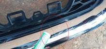 Laden Sie das Bild in den Galerie-Viewer, NISSAN QASHQAI II J11 LIFT 17- ATRAPA GRILL ZDERZAKA PRZEDNIEGO 62310HV00A