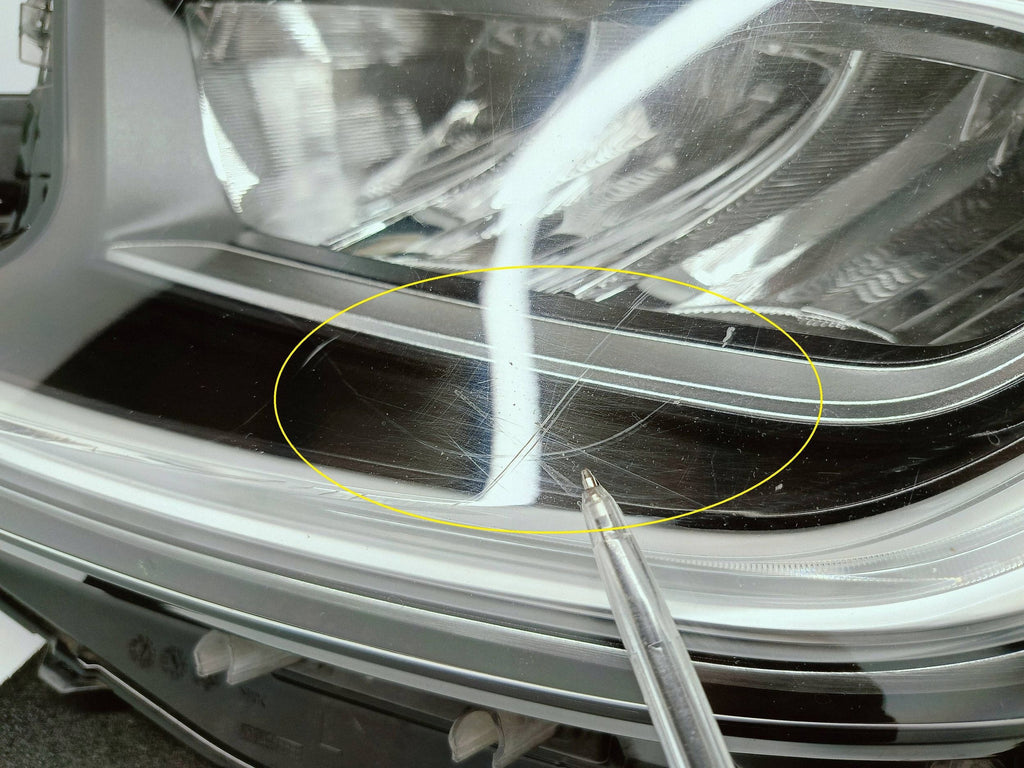 Toyota Aygo X 22- LAMPA LEWA PRZÓD PRZEDNIA FULL LED EU KOITO 0H-33