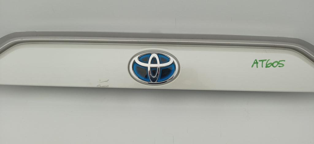 TOYOTA RAV4 V 5 19- HECKKLAPPENVERKLEIDUNG ZIERLEISTE KOFFERRAUM HINTEN 76801-42240