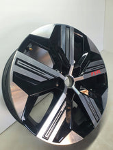 Laden Sie das Bild in den Galerie-Viewer, RENAULT MEGANE V E-TECH ALUFELGE 7.0"x20" 5x114.3 ET34 403008508R
