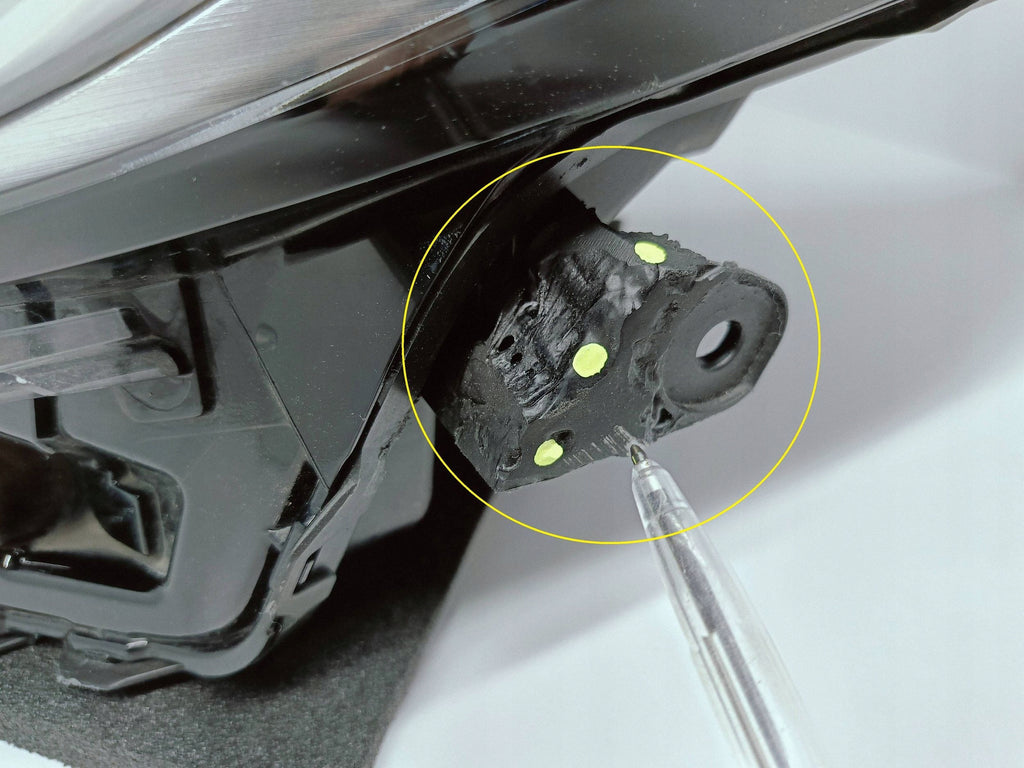 Toyota Aygo X 22- LAMPA LEWA PRZÓD PRZEDNIA FULL LED EU KOITO 0H-33