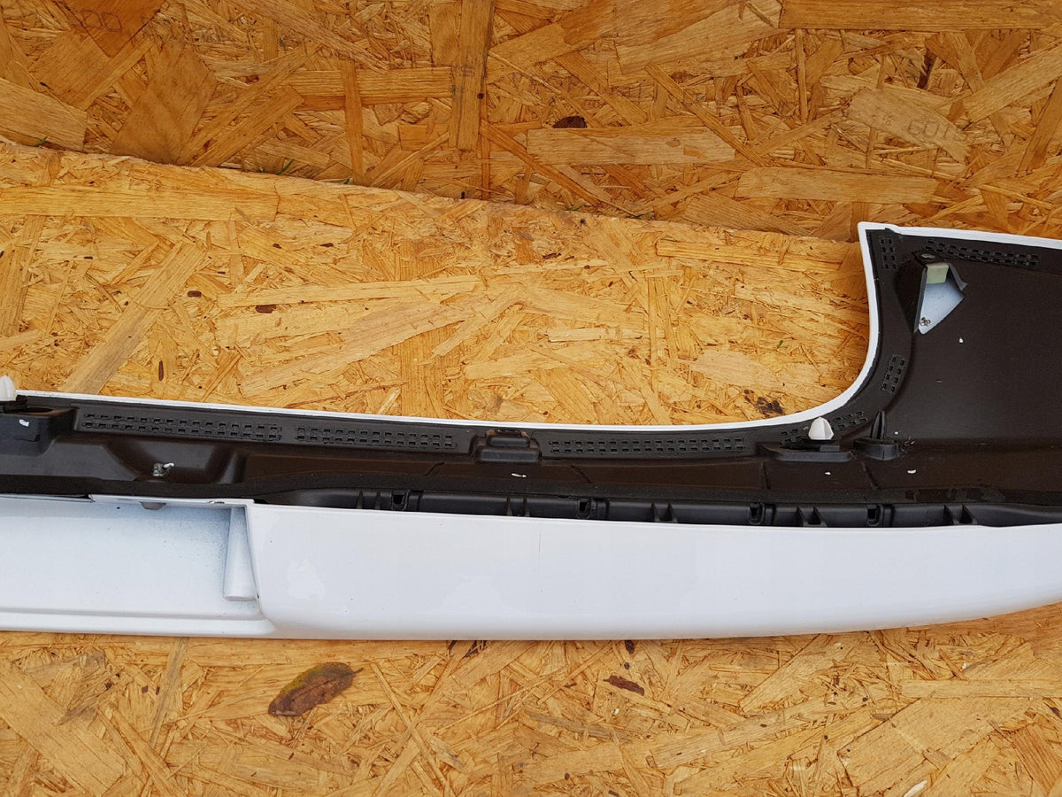 Ford Fiesta MK7 Spoiler Aileron Casquette Arrière Hayon 8A61-A44210-B — photo 11 sur 13
