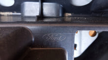 Laden Sie das Bild in den Galerie-Viewer, FORD TRANSIT CONNECT 13- KÜHLERGRILL VERKLEIDUNG OBEN STOSSFÄNGER VORNE DT11-17K819-A