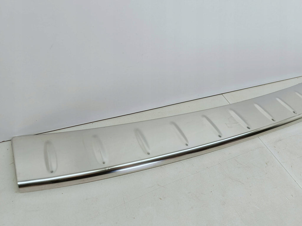 TOYOTA Urban Cruiser 09 LISTWA NAKŁADKA ALUMINIOWA ZDERZAKA TYŁ PZ402-B4520
