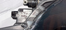 Załaduj zdjęcie do przeglądarki galerii, TOYOTA YARIS IV 4 19- LAMPA REFLEKTOR PRAWY PRZÓD SOCZEWKA KOITO K0-6 EU