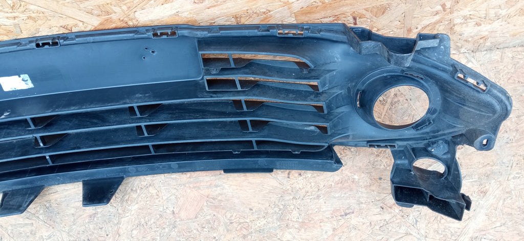RENAULT CLIO IV 4 12- ATRAPA KRATKA ŚRODKOWA GRILL 622542958R