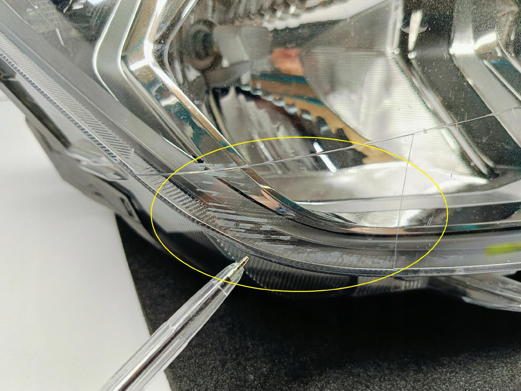 SEAT IBIZA V 6F1 17- LAMPA PRAWA PRZÓD PRZEDNIA ZWYKŁA+LED 6F19410116A