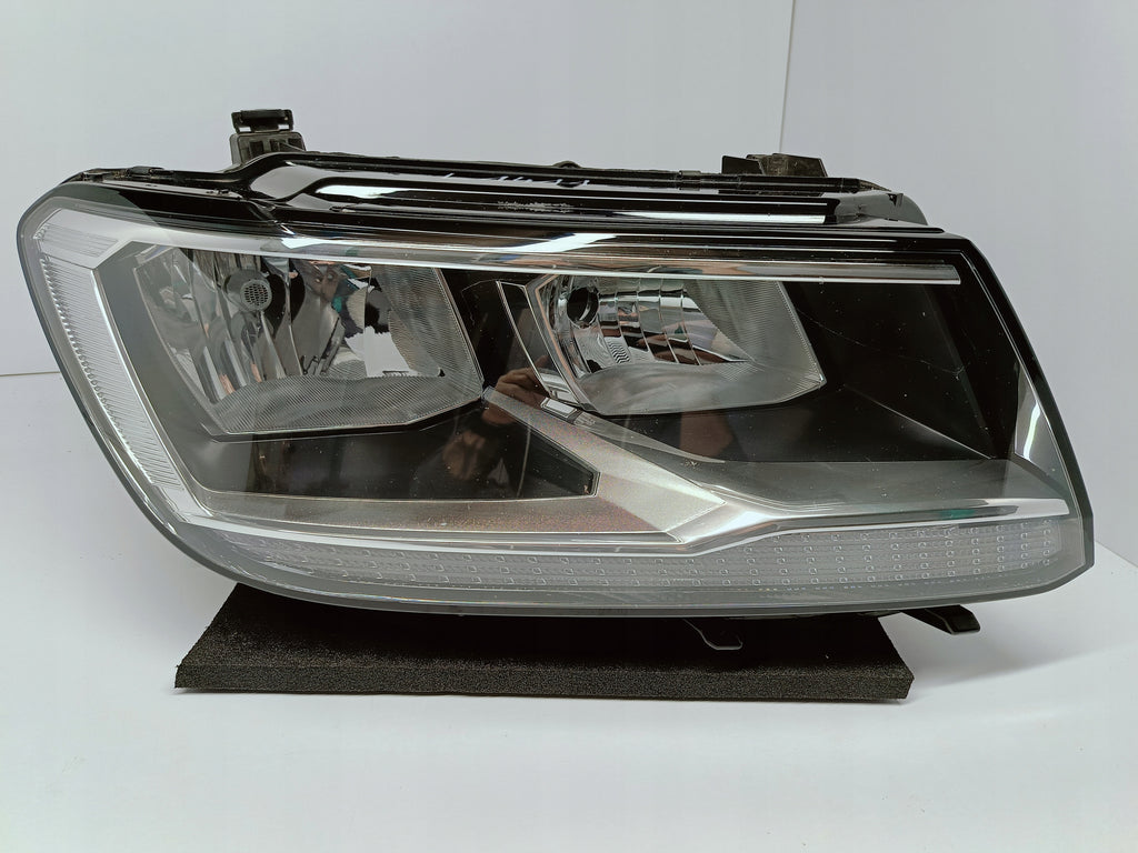 VOLKSWAGEN TIGUAN II 16- LAMPA PRAWA PRZÓD PRZEDNIA ZWYKŁA H7 5NB941006B