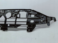 Load image into Gallery viewer, AUDI E-TRON 4KE 19- WZMOCNIENIE STELAŻ ATRAPY GRILLA 4KE807233