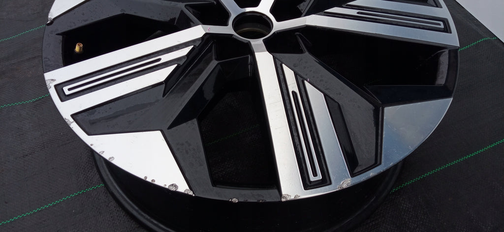 ALUFELGE RENAULT MEGANE V E-TECH 7,0"x20" 5X114,3 ET34 403008508R