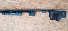 Load image into Gallery viewer, Volkswagen Transporter T5 T6 03- ŚLIZG MOCOWANIE ZDERZAKA TYLNEGO 7H0807723