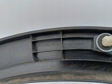 Laden Sie das Bild in den Galerie-Viewer, SUZUKI VITARA III 3 15- LEISTE RADLAUF HINTEN RECHTS 77251-54P0