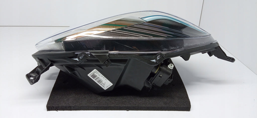 NISSAN MICRA K12 LIFT 07- LAMPA PRAWA PRZÓD PRZEDNIA ZWYKŁA H4 26010BG10B