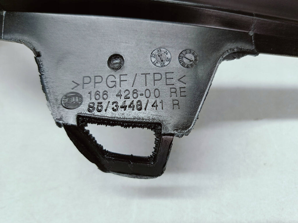 Mercedes-Benz E W212 09- DICHTUNG SCHEINWERFERGLAS RECHTS VORNE A212826069164