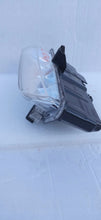 Laden Sie das Bild in den Galerie-Viewer, RENAULT CLIO 4 IV CAPTUR 12- HALOGENSCHEINWERFER TAGFAHRLICHT LINKS LAMPE 266059493R