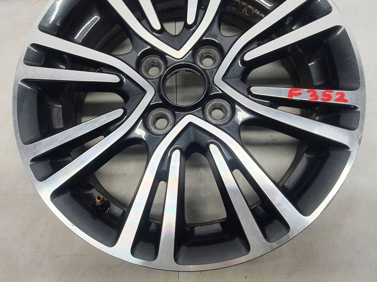 Mitsubishi Space Star Felga Aluminiowa 15 Cali 5x15 ET46 4x100 4250D418 — zdjęcie 11 z 16