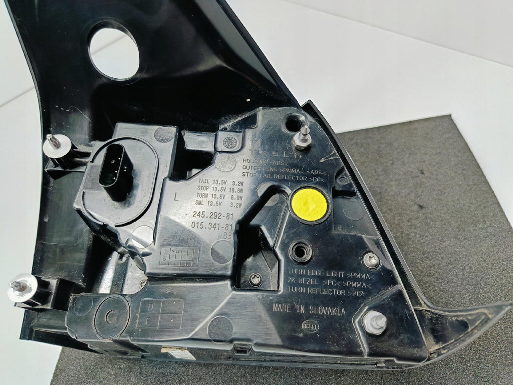TESLA 3 III LIFT Y MY 20-LAMPA REFLEKTOR ŚWIATŁO LEWY TYŁ LED 1502086-00-D