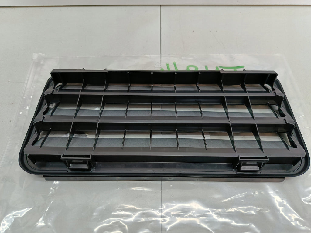 TESLA MODEL 3 III 17- KANAŁ POWIETRZA KRATKA WENTYLACYJNA NOWA 1098751-00-C