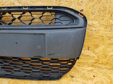Load image into Gallery viewer, CITROEN C1 LIFT 11- KRATKA ATRAPA GRILL ZDERZAKA PRZEDNIEGO 531120H090