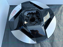 Załaduj zdjęcie do przeglądarki galerii, FELGA ALUMINIOWA KIA EV9 EV-9 OE 8.0"x19" 5X114.3 ET53,5 52910-DO110