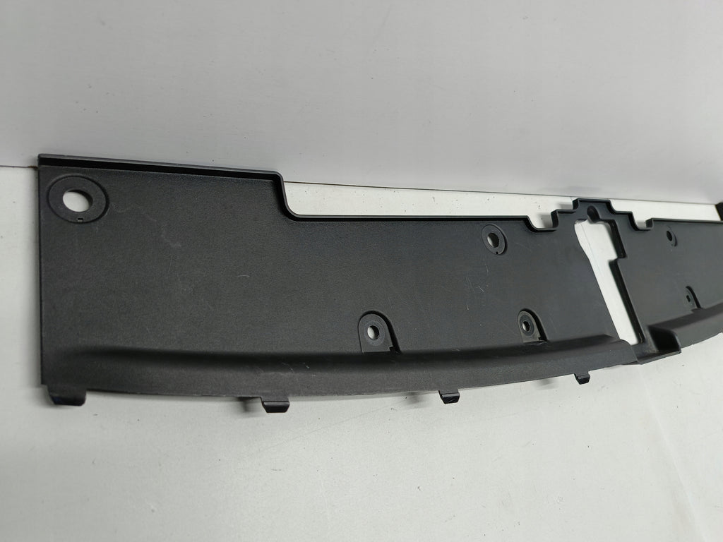 MG ZS LIFT 19- OSŁONA NAKŁADKA GÓRNA MASKOWNICA PASA PRZEDNIEGO 10632955