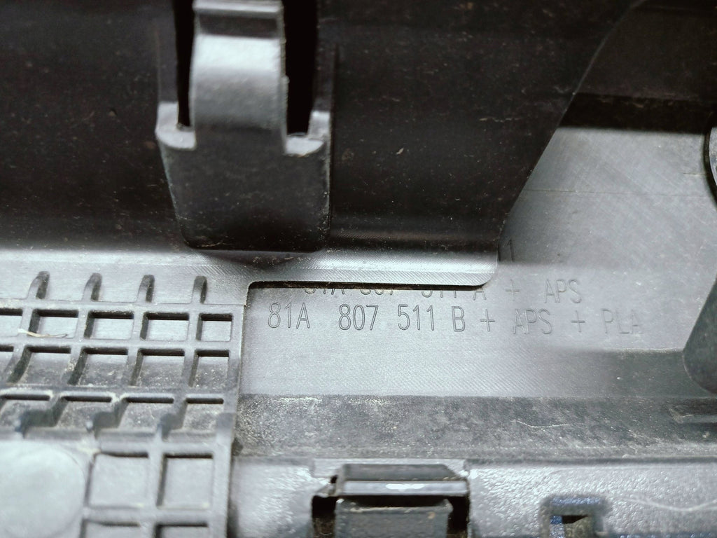 Audi Q2 81A 16- ZDERZAK TYŁ TYLNY 4XPDC 81A807511B