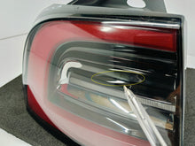 Load image into Gallery viewer, TESLA 3 III LIFT Y MY 20-LAMPA REFLEKTOR ŚWIATŁO LEWY TYŁ LED 1502086-00-D
