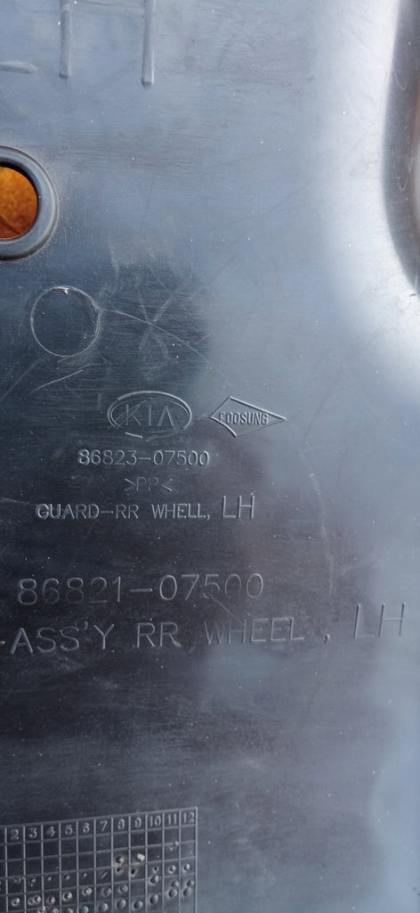 KIA PICANTO 08- CHLAPACZ OSŁONA PRZECIWBŁOTNA LEWY TYŁ 86821-07500