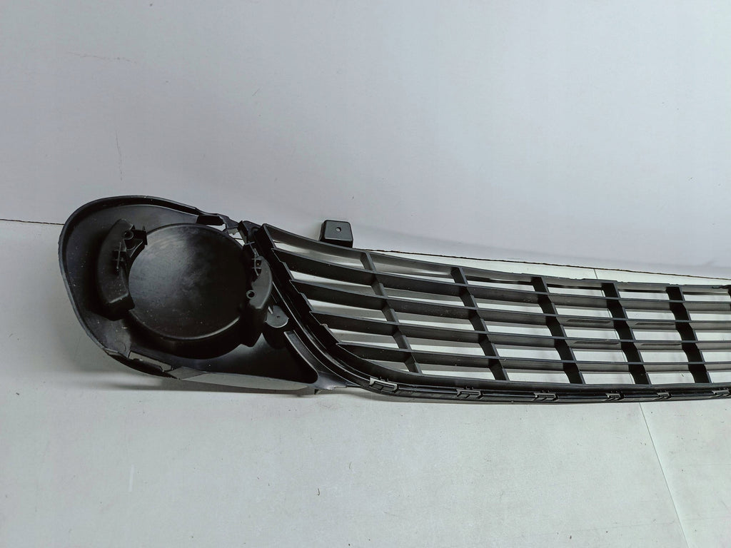 Dacia Lodgy 12- KRATKA DOLNA ATRAPA ZDERZAKA PRZÓD BEZ HALOGENÓW 622544154R