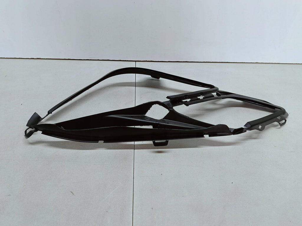 Mercedes-Benz E W212 09- USZCZELKA KLOSZA LAMPY LEWA PRZÓD A2128260591