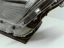 Laden Sie das Bild in den Galerie-Viewer, Toyota RAV 4 V LIFT 22- SCHEINWERFER RECHTS VORNE FULL LED EU 81145-42E10