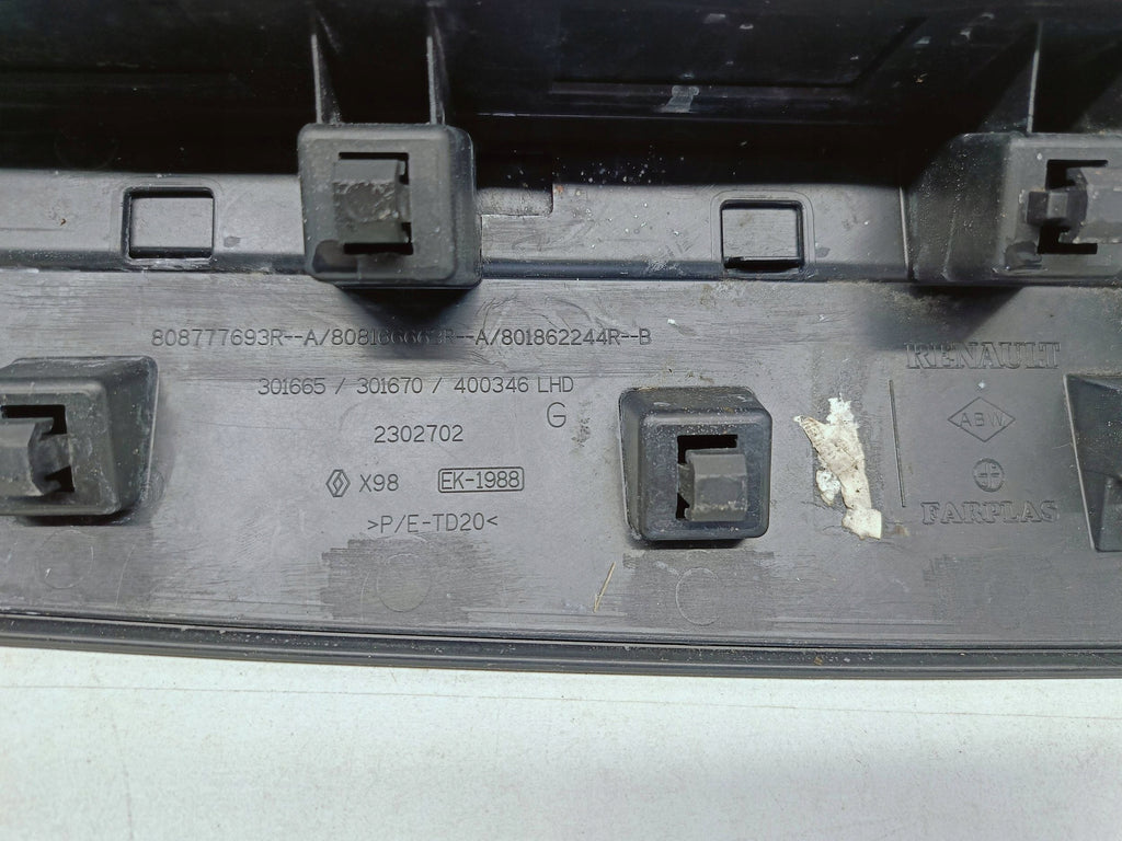 Renault Clio IV 12- TÜRZIERLEISTE VORNE LINKS SCHWARZ HOCHGLANZ 808777693R