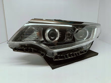 Załaduj zdjęcie do przeglądarki galerii, KIA Optima IV 4 JF 15- LAMPA LEWA PRZÓD PRZEDNIA BI-KSENON EU 92101-D4070